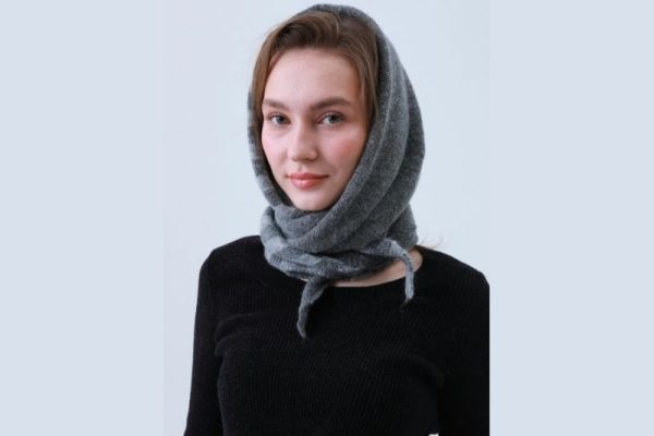 Produsen Syal Rajut
