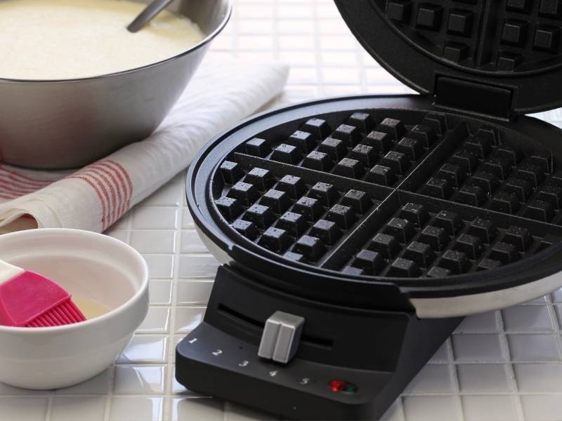 Roller Grill Waffle Machine